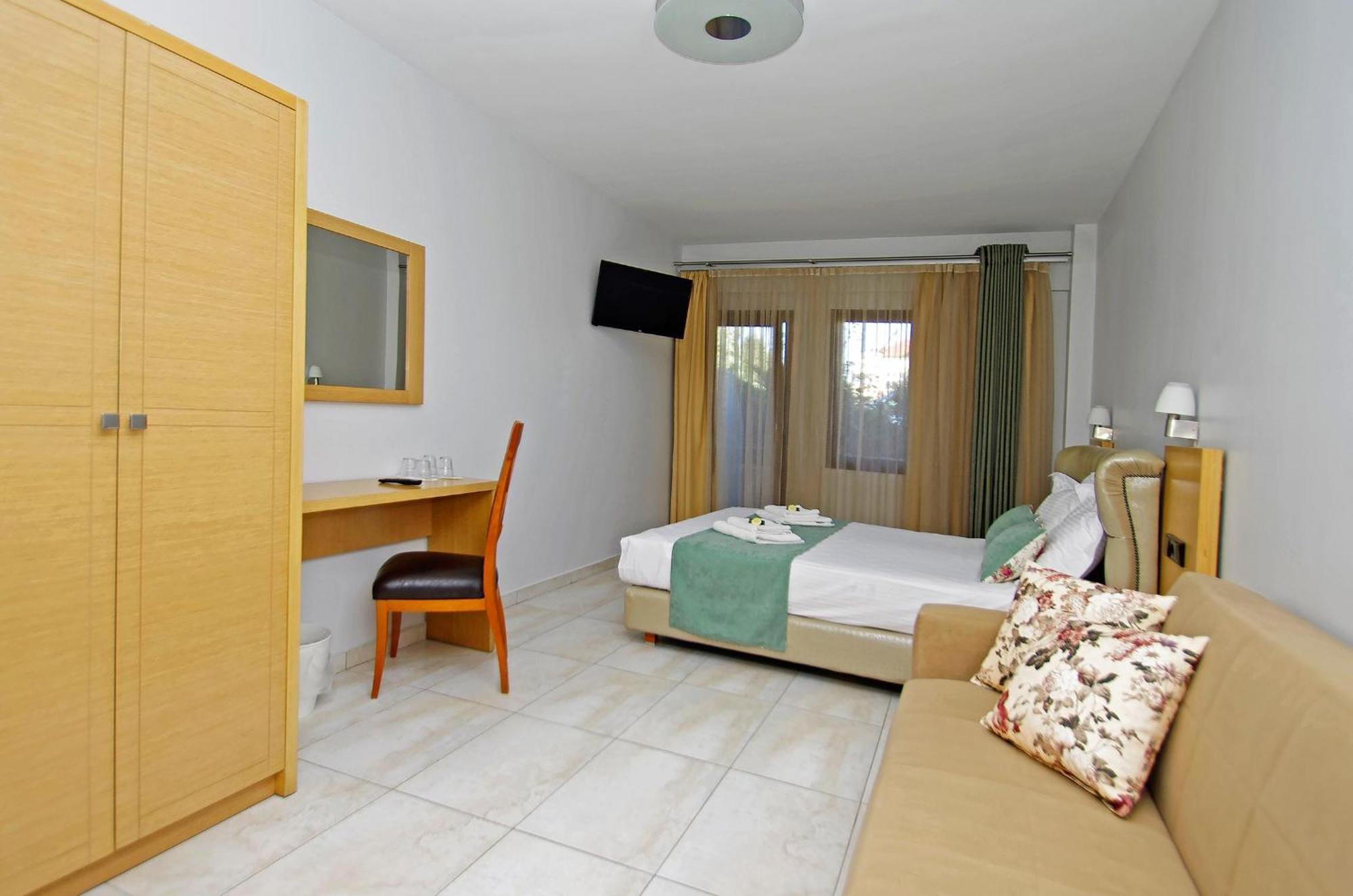 Principal New Leisure Hotel Paralia Katerinis Ngoại thất bức ảnh